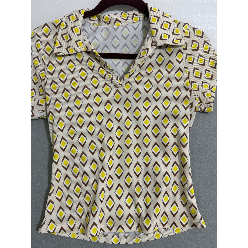 Vintage Y2K Ribbed Cropped Polo Shirt Geometric Diamond Printā Tan Yellow Brown